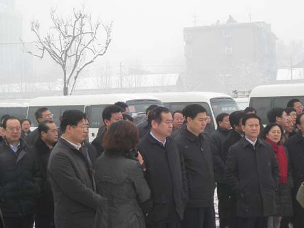 濟(jì)南市市委、市政府領(lǐng)導(dǎo)視察我院承建的歷史建筑保護(hù)工程